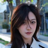 孟可演员头像