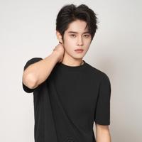 陈超群演员头像