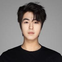 赵亚飞演员头像