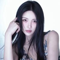 叶思浵演员头像