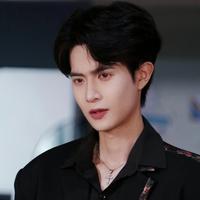 李雨晨演员头像