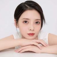 柳倩演员头像