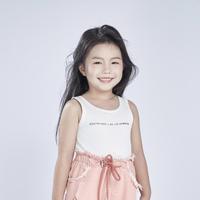易昕妍演员头像