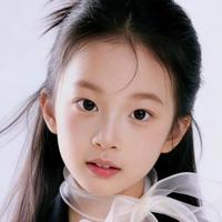 小语演员头像