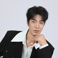 天旗演员头像